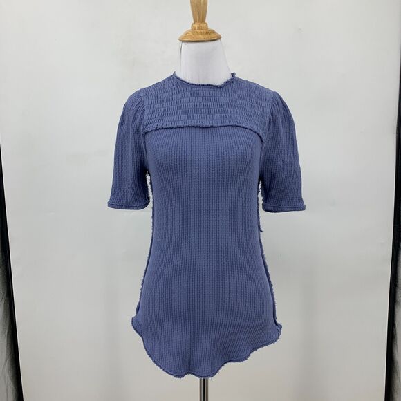 We the Free People Smocked Blouse Womens S Small Blue Jay Textured Curved Hem - Picture 2 of 11